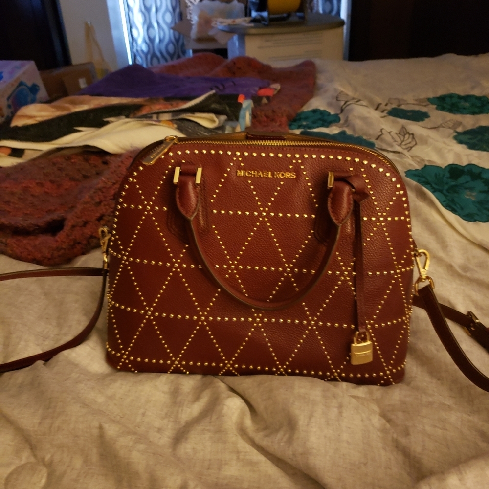 Michels Kors purse